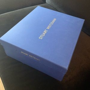 Stuart Weitzman Bootie Box w shoe bag